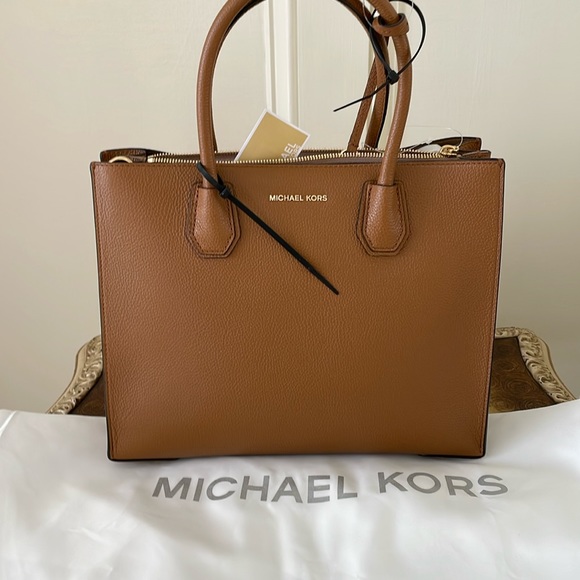 NWT Michael Kors Mercer Large Tote - Picture 1 of 5